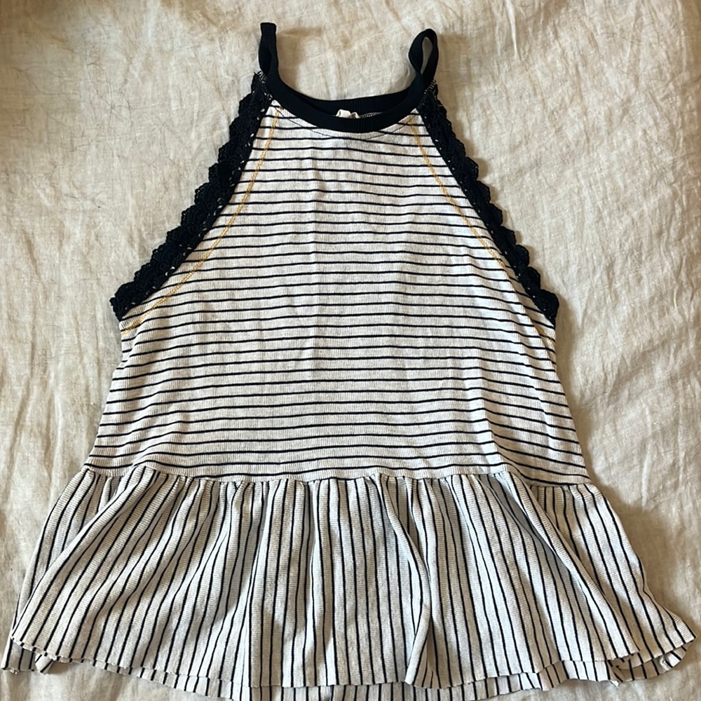 Hem & Thread (boutique) Striped Tank Top size M